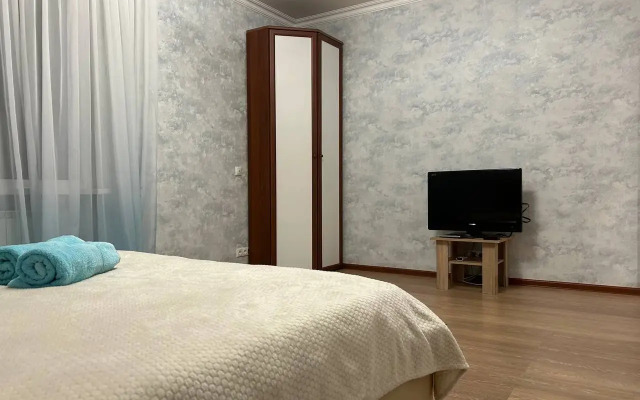Trekhkomnatnaya S Pryamym Vidom Na More Flat