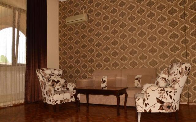 Irise Hotel