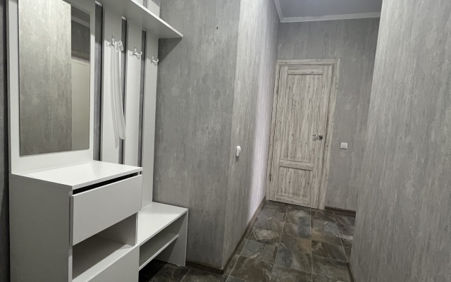 Uyutnaya Studiya Na Planete Flat