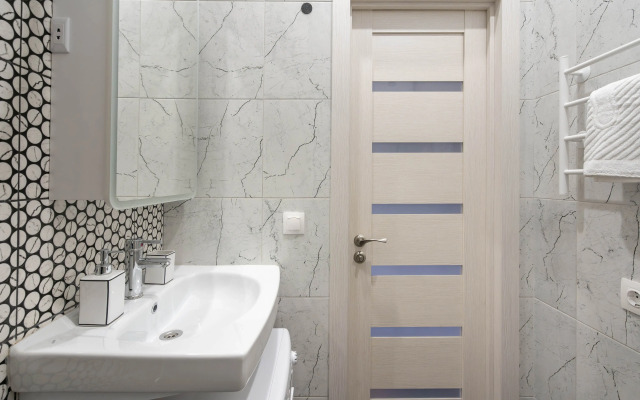 Квартира Просторная студия у Площади Восстания