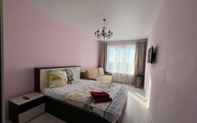 2-Kh Apartamenty Na Chkalova 18 Ryadom S Pl. Pobedy Flat