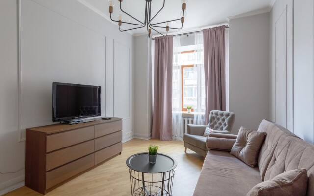 Апартаменты R&I Тверская-сьют около Патриарших