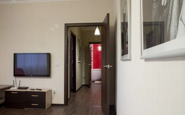 Апартаменты с джакузи и отдельной спальней