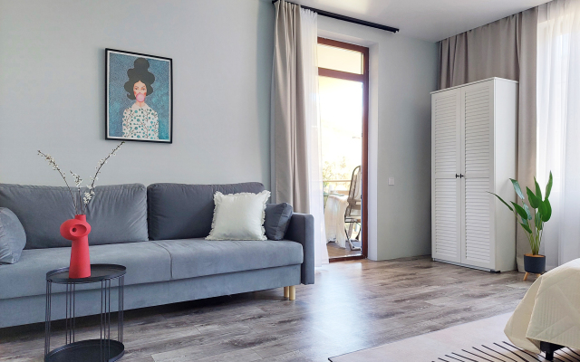 Prostornye s Vidom na Goryi Apartments