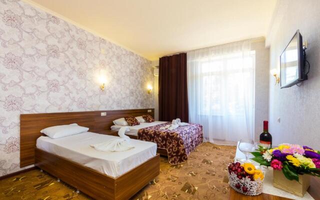 Lazur Abkhaziya Hotel