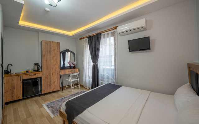 Отель Valeria Deluxe Hotel Sultanahmet