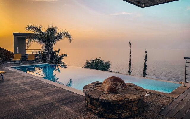 Aquamarine Villa