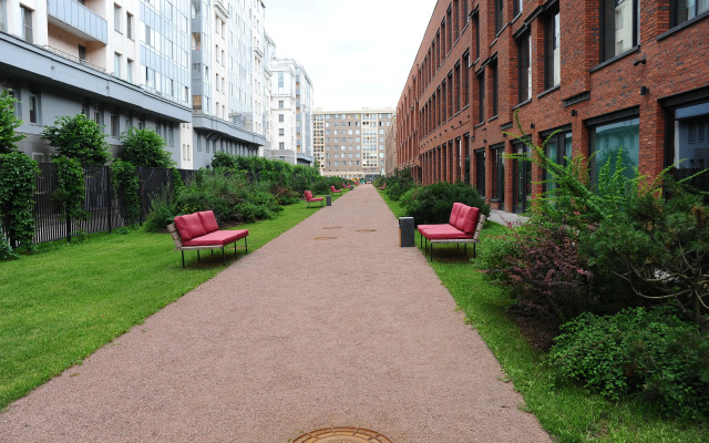 Loft Na Srednem Apartments