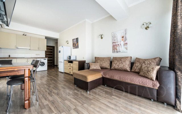 Oplot - Klassicheskie s balkonom i vannoj 5 Apartments