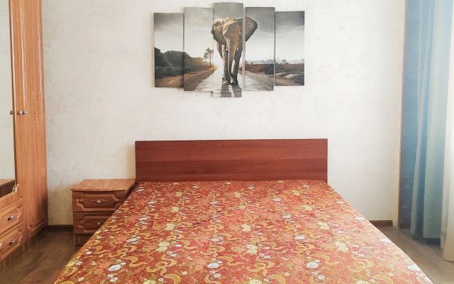 Апартаменты от Людмилы на улице Революции 1905 года