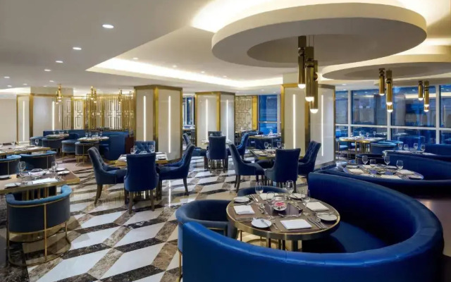 Отель Sheraton Makkah Jabal Al Kaaba