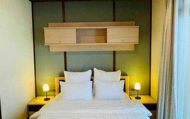 Yacht Club Fregat Hotel
