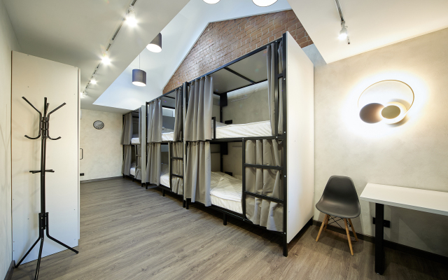 Irkutskiy Kedr Hostel