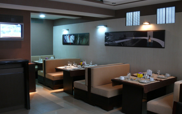 Iliani Hotel