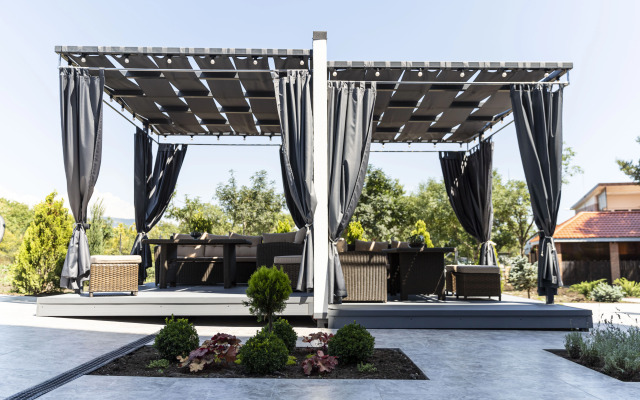 Hotel Lotos