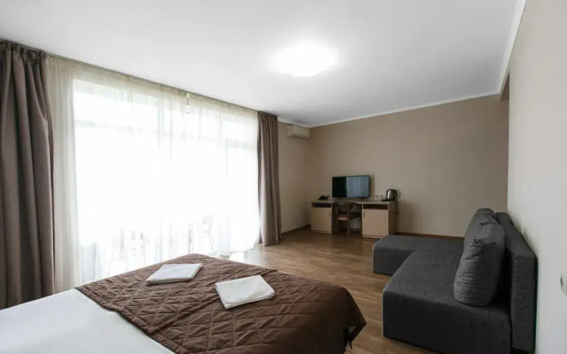 Pelican Hotel