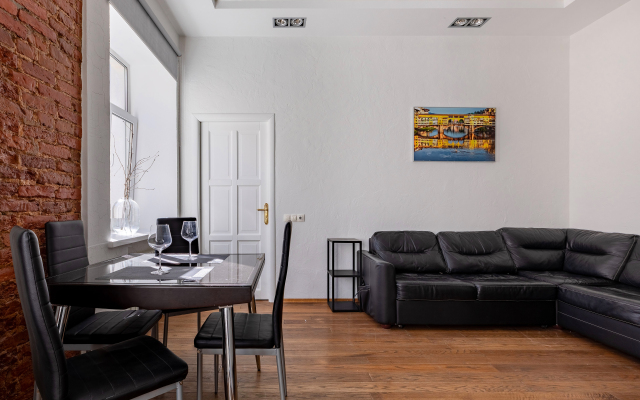 Mojka 28 U Ermitazha Apartments