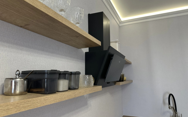 Квартира "Эленика" в Махачкале с видом на озеро и мечеть