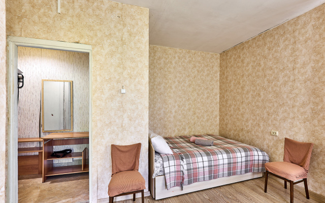 Pivchenkova 6 Apartments