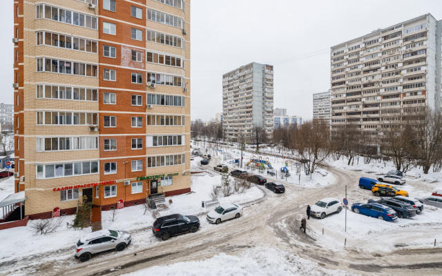 Na Bulvare Ejnshteyna 4 Apartments