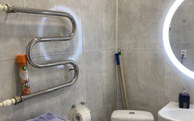 Квартира у метро в 5 минутах от центра города