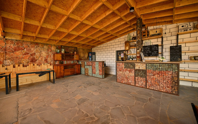 Areni Wine Art Hotel