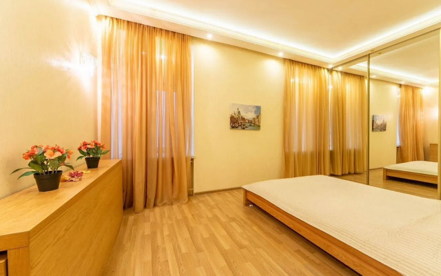 Na Ulitse Glinki 1 Flat