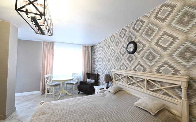Lyuks Na Mira 4g Apartments