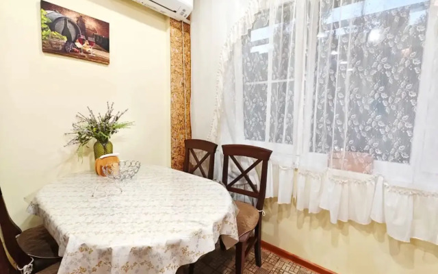 Na Ul Roz 41 Flat