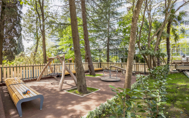 Pokrovskij park s vidom na more Apartment