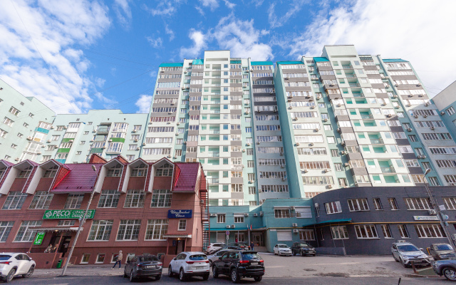 Nedaleko Ot Naberezhnoy R.volga Flat