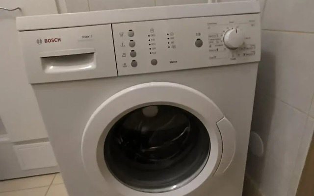 Uyutnaya Studiya V Novom Petergofe Flat
