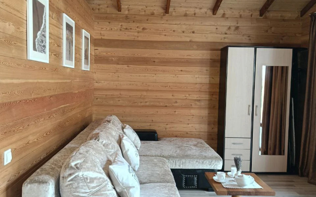 Chalet Vardan Bungalow