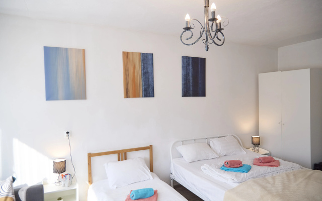 Apartamenty DD.Aparts.VBG: Prostornye Na Kutuzovskom