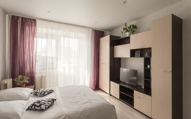 Two Pillows on Okruzhnoe Highway st., 24a, apt. 385