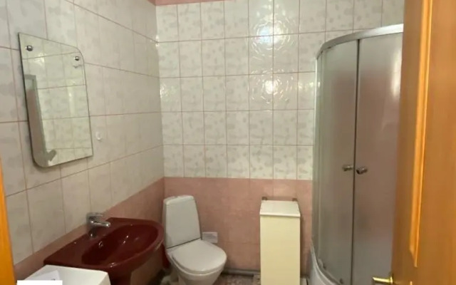 V 5 minutakh ot morya Flat