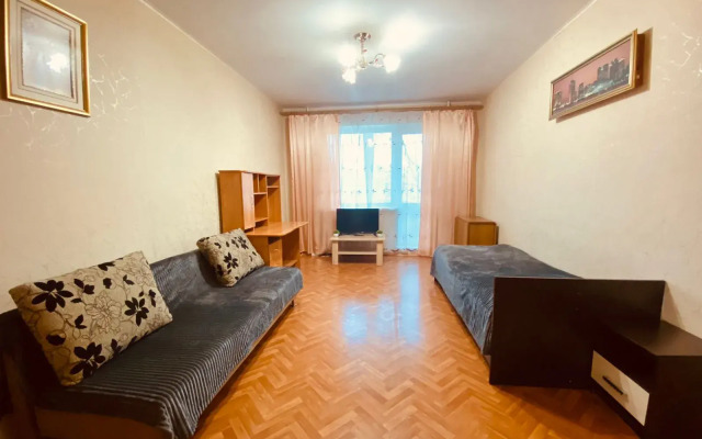Bulvar Entuziastov 2g Apartments