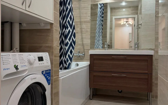 Na Frezerovschikov 35 Flat
