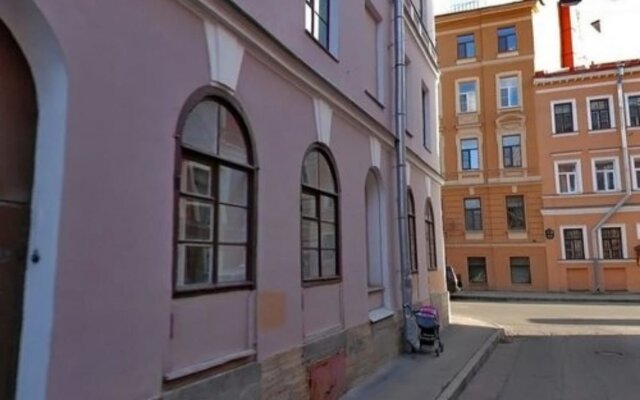 Apartamenty Samotsvet v Tsentre na Dekabristov 22-24 Flat