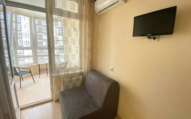 Verhnyaa Doroga 151/4 Apartments