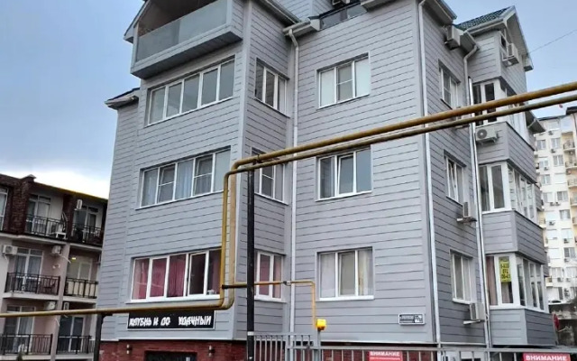 Na Orbitovskoy 20/12 Apartments