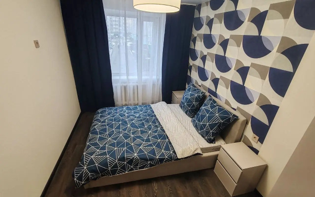 Dvukhkomnatnaya nedaleko ot tsentra Flat