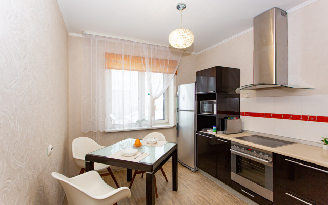 Bolshaya Sovremennaya Treshka U Zooparka Flat