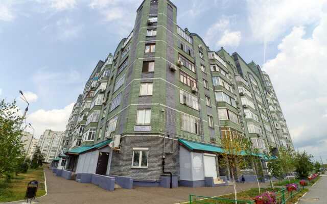 S Vidom Na Akbars Arenu Apartments