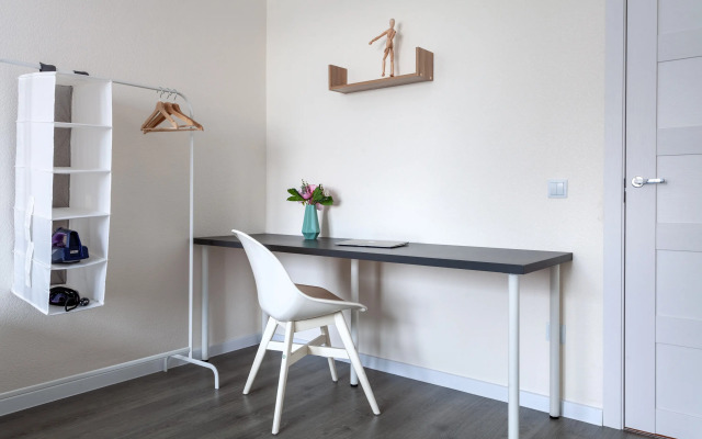 Квартира у метро Елизаровская