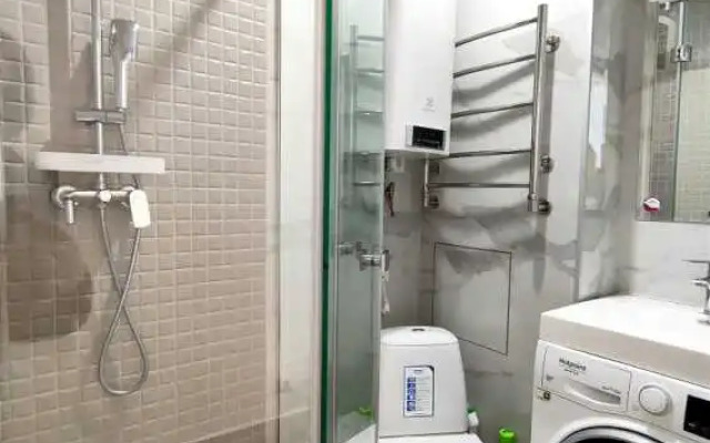 Dvukhkomnatnyye Klassik s Balkonom i Vidom na More Apartments