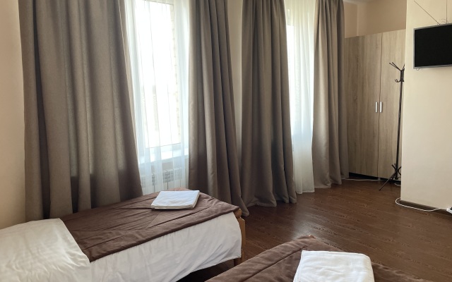 Zirkon Hotel