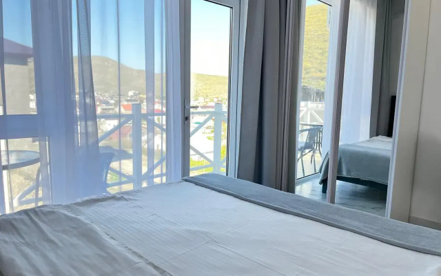 Vyshe Neba Koktebel Apartments