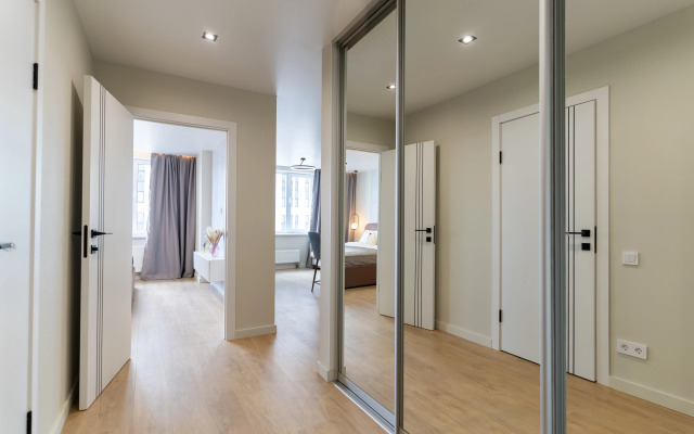 Апартаменты Евродвухкомнатные Stepanenkov на Готвальда 24/4