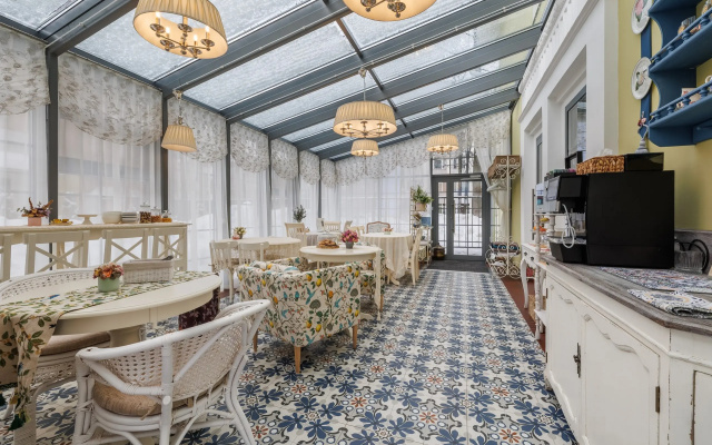 Butik-otel' Simfonia